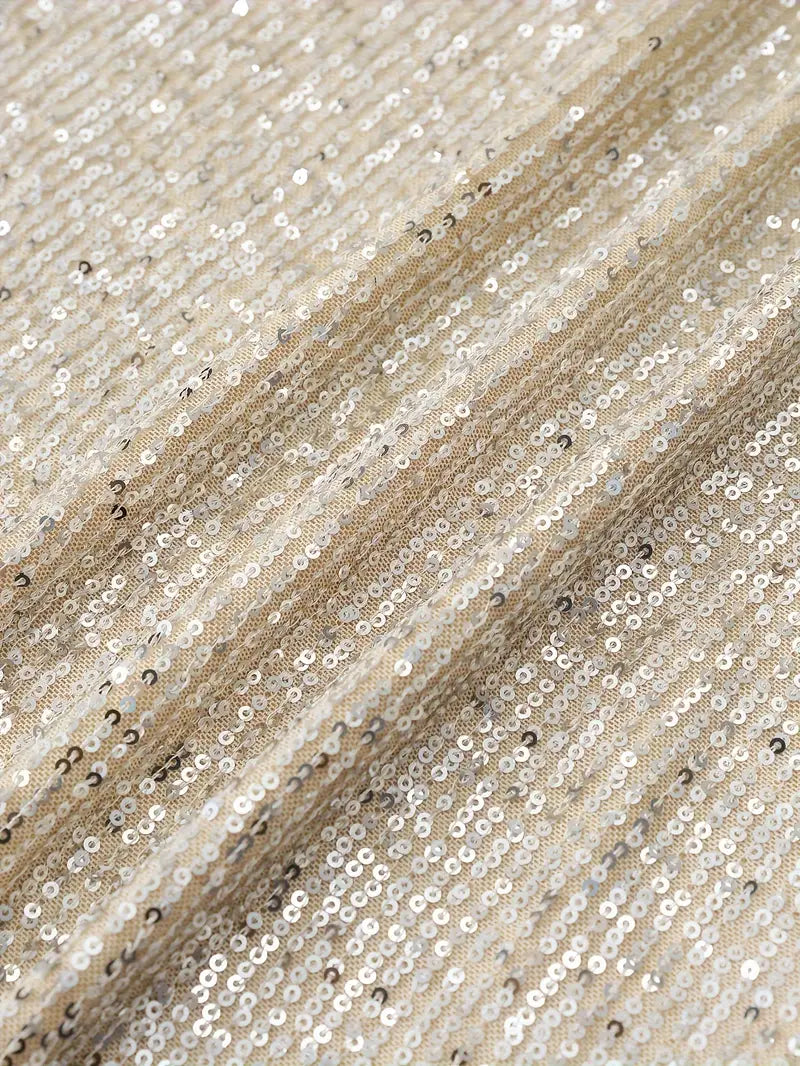 NOVA | Lśniąca sukienka mini na jedno ramię – Stylowa i kusząca