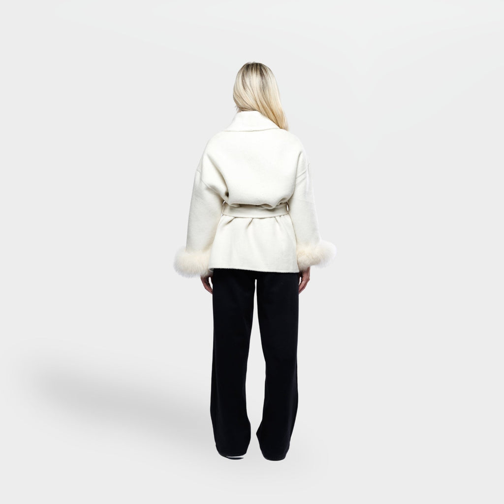 Celeste Luxe Płaszcz – Zimowy Glamour w Najlepszym Wydaniu