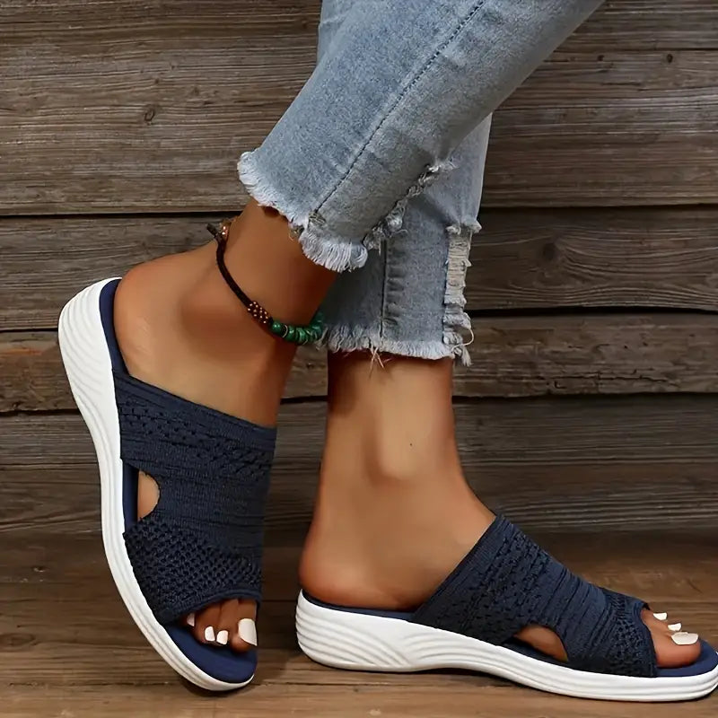 Wygodne kapcie damskie z dodatkowym wsparciem