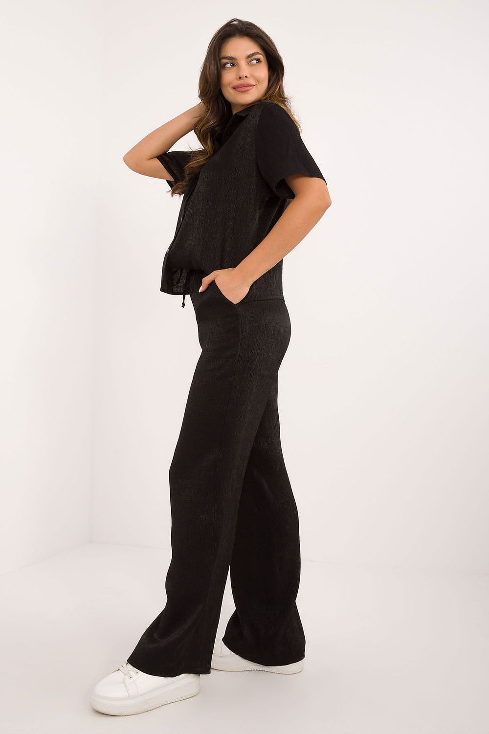 Noa - Luksusowy Satynowy Komplet z Bluzką i Szerokimi Spodniami