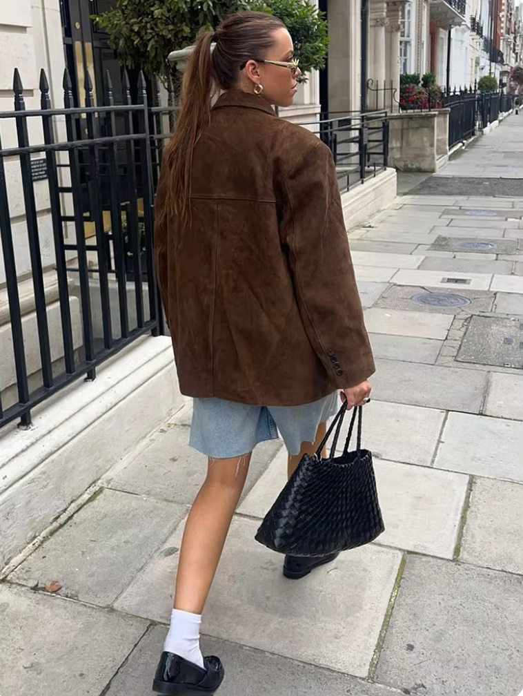 K প্রভাবিত Outlet | NINA Zamszowa Marynarka – Stylowa i Ponadczasowa