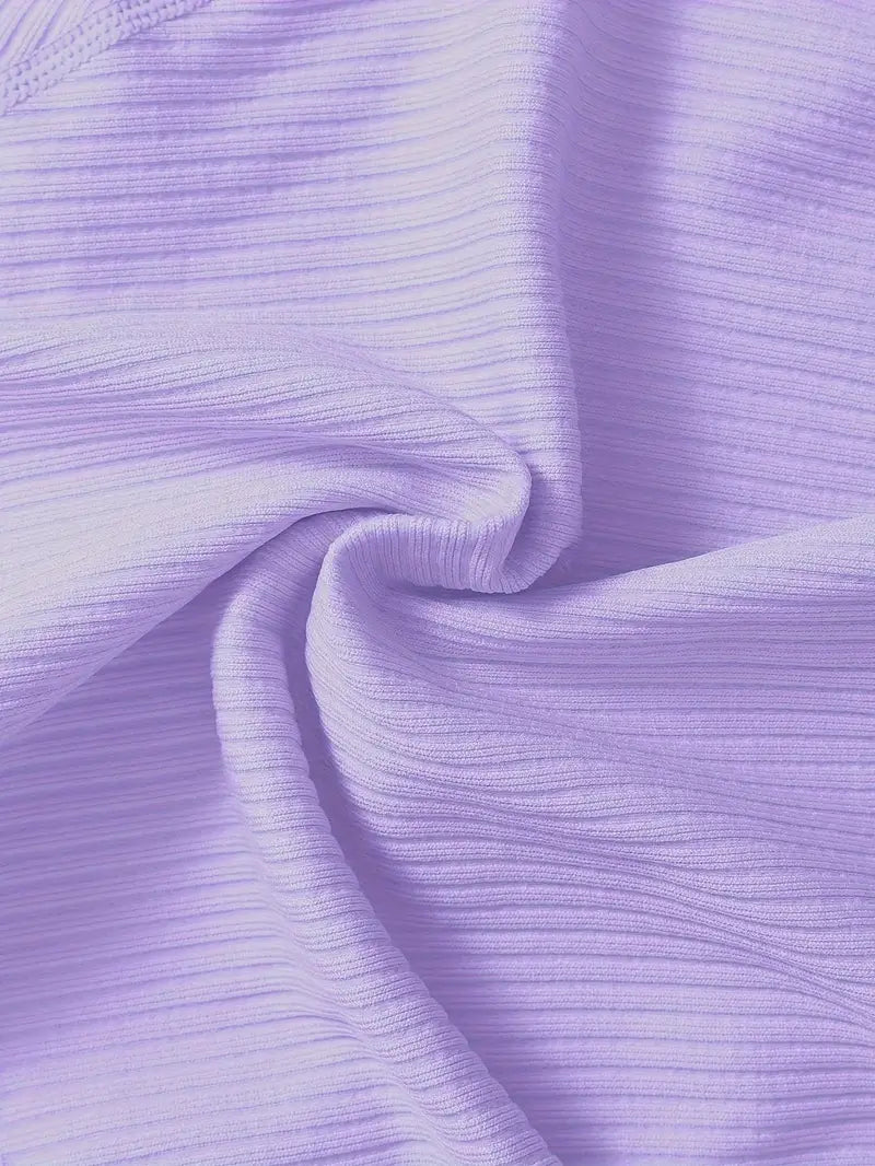 Damski Zestaw Treningowy z Krótkim Topem i Leginsami z Wysokim Stanem