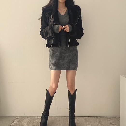 Elisa | Krótka szydełkowa sukienka z dekoltem w serek – Elegancka i stylowa